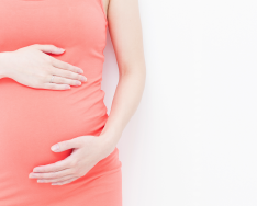 Kraamhulp, hoe regel je dat?